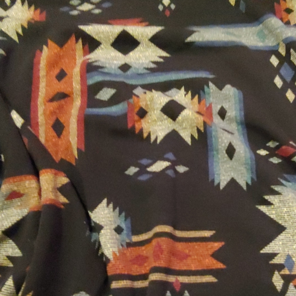 Lularoe - Picture 2 of 3